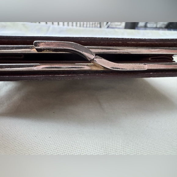 Louis Vuitton kiss-lock, "French Purse" style wallet - Picture 3 of 8